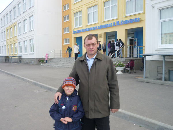 Александр Спирин