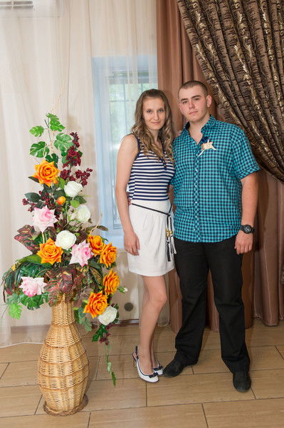 Лена Утятникова