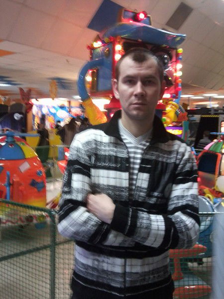 Александр Николаев