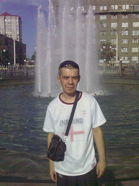 Денис Гребеник