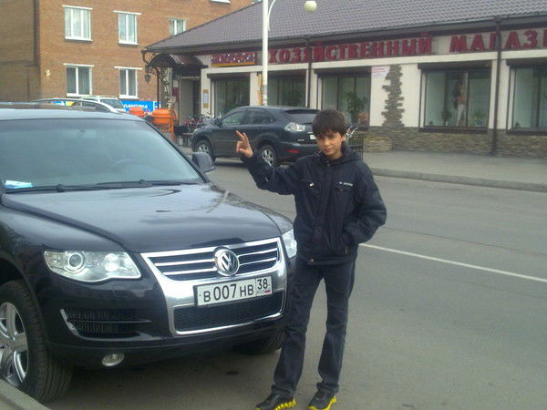 Женя Шестаков