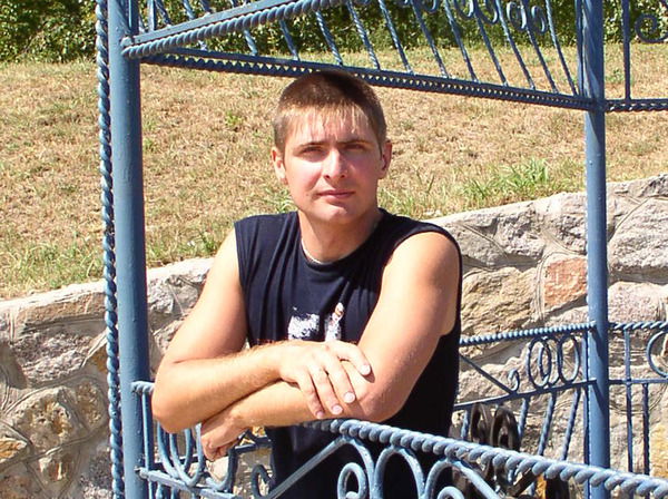 Олег Семенец