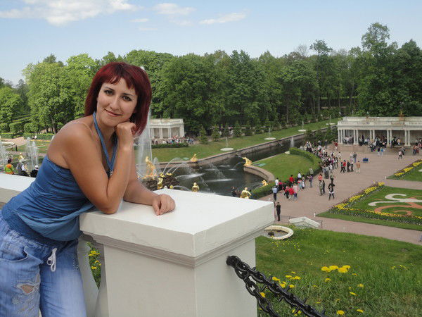 Наташа Сухопарова