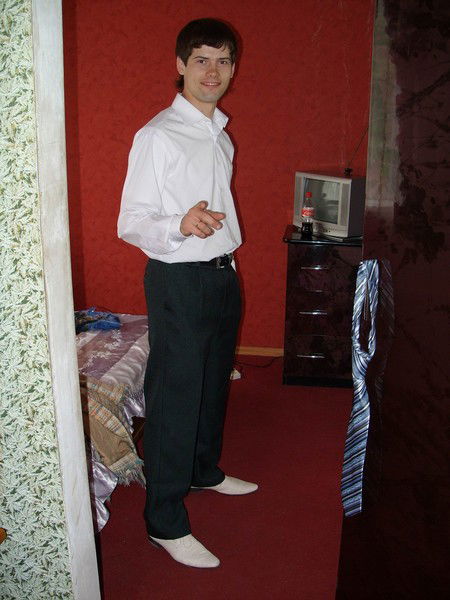 Илья Коломиец