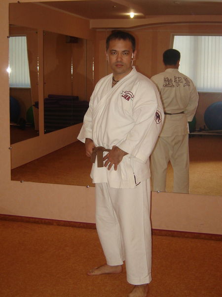 Олег Петров