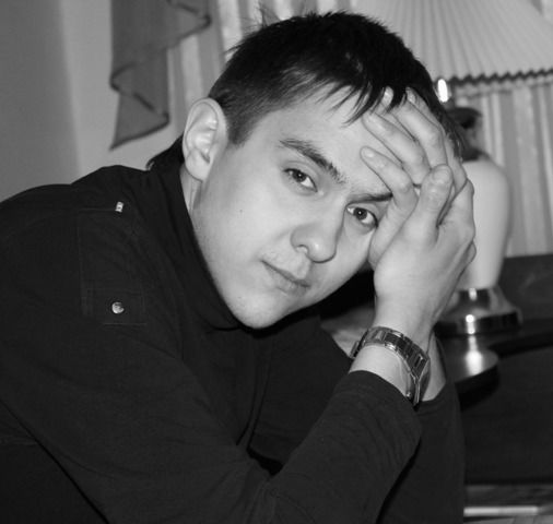 Дамир Хусаинов