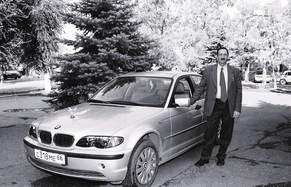 Юрий Макаров