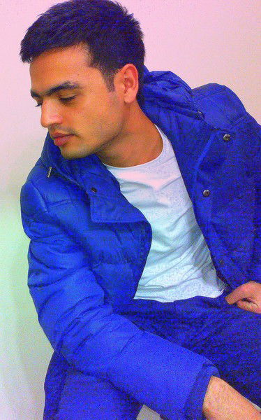 ஐღஐ Izzatik ஐღஐ