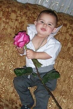 Ислам Момунбайевич