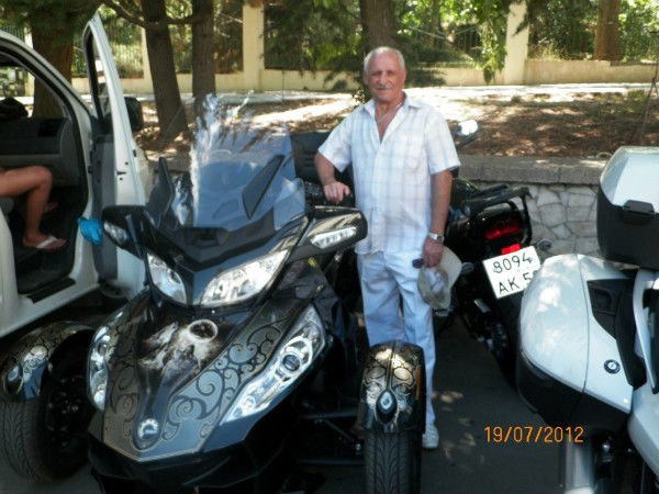 Виктор Катрушин