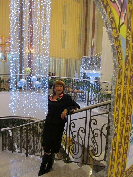 Елена Одинокова