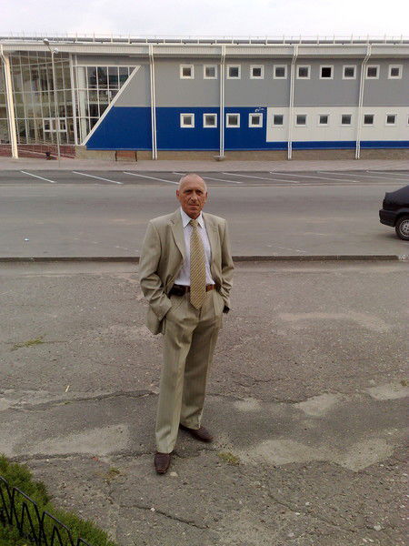 Константин Кусакин