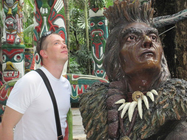 Виталий Угольков