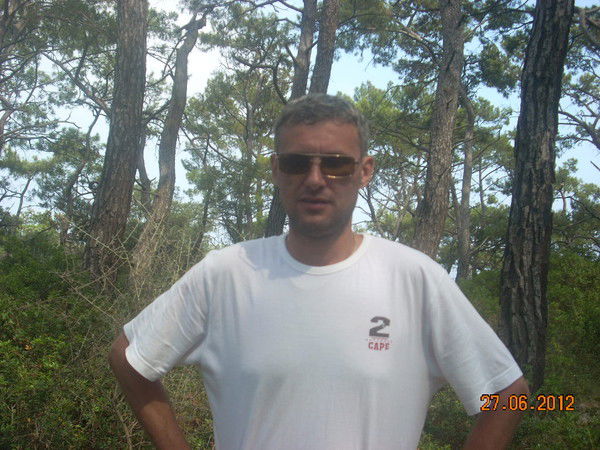 Олег Столяров