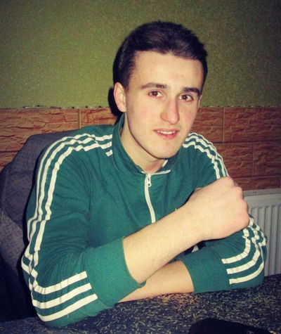 Паша Жуковський