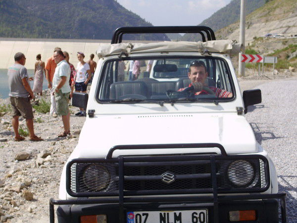 Александр Чекирлан