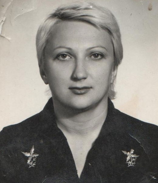 Арина Платова