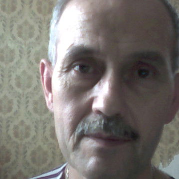 Анатолий Емельянов