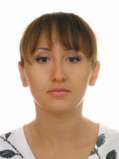 Эля Николаева