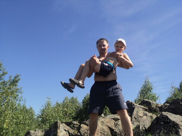 Александр Гнездилов