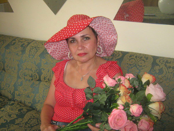 Елена Юстус