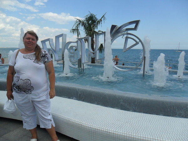 Таня Мельник