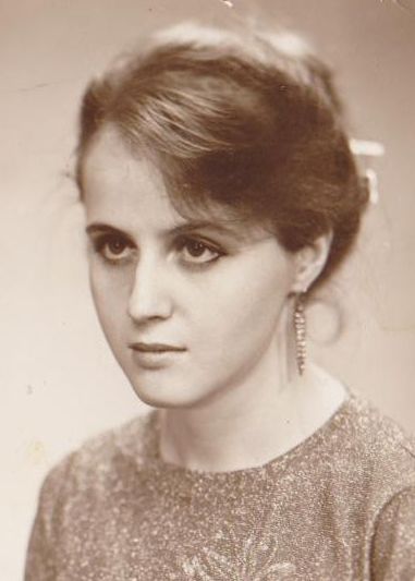 Елена Костарева