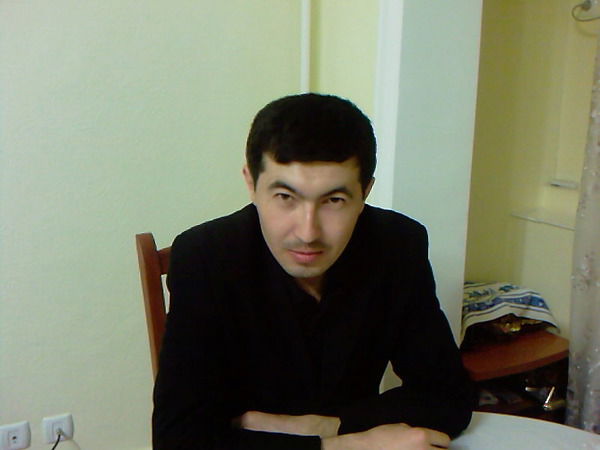 Сухроб Хамраев