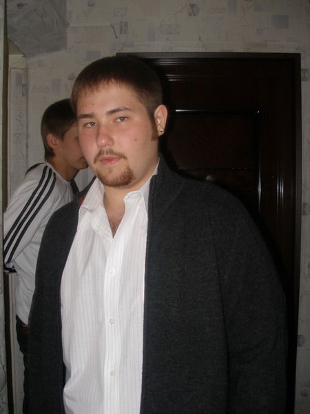 Тарас Средний