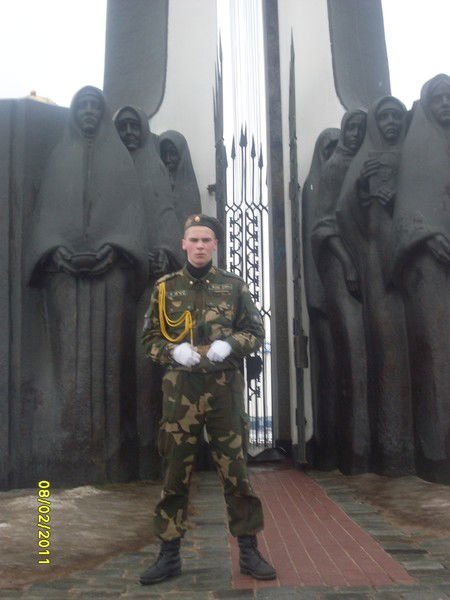 Женя Чекавый