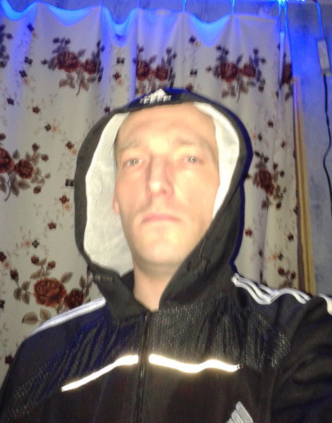 Дмитрий Шаров