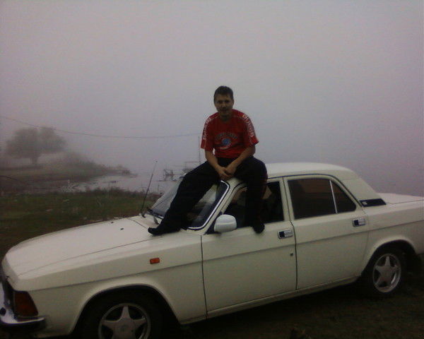 Роман Волков