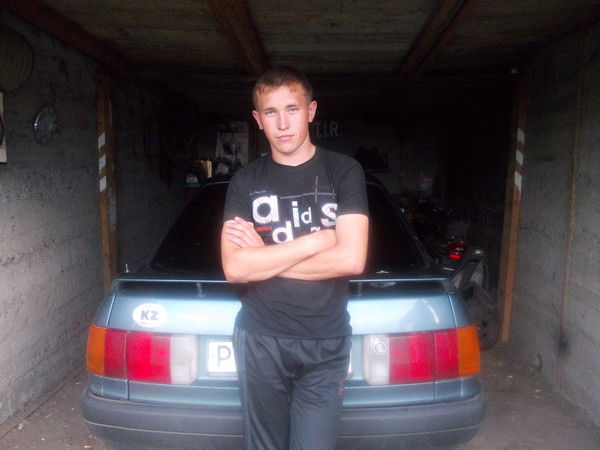 Денис Хусаинов