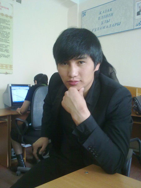 Адилет Бижанов