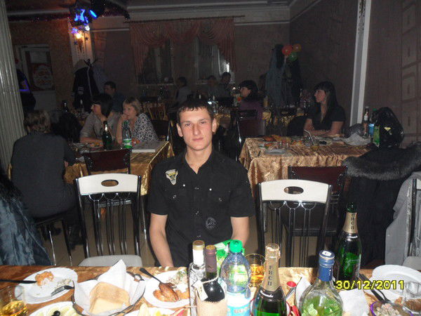 Александр Жарков