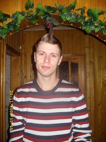 Евгений Никонов