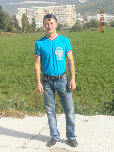 Виталий Попов