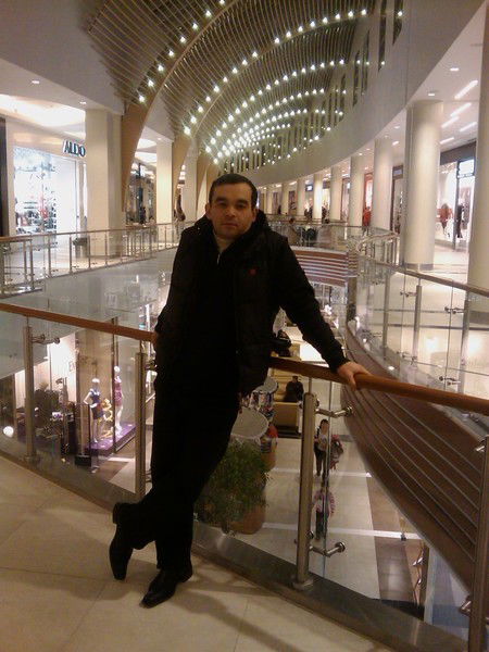 Султонбек Расулов