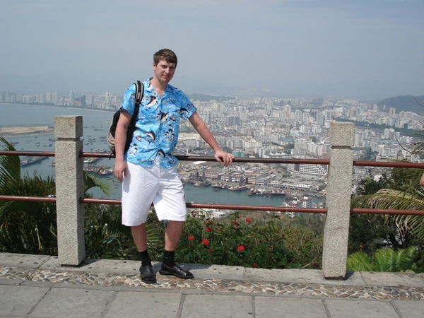 Виктор Емец