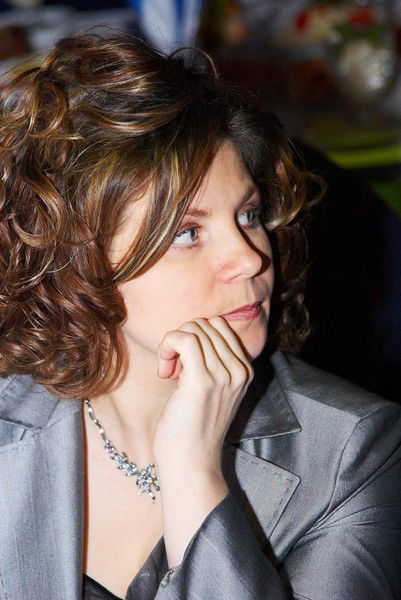 Елена Суржикова