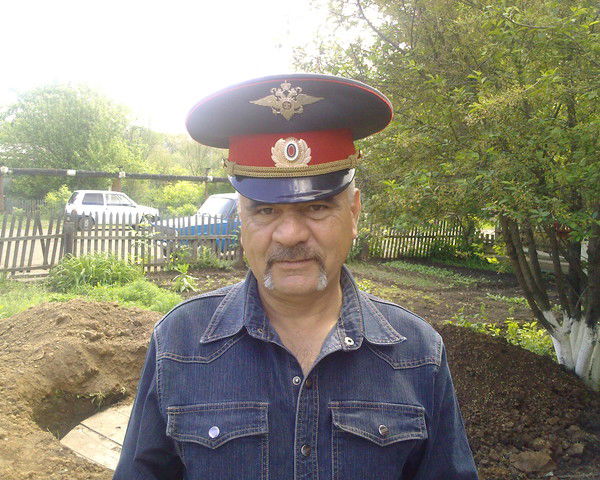 Александр Плохих