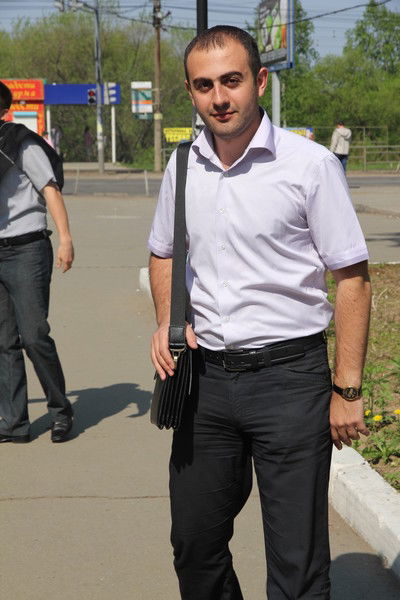 Овик Микаелян