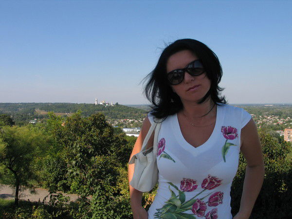 Анюта Лутак