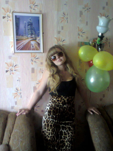 Виктория Неважно