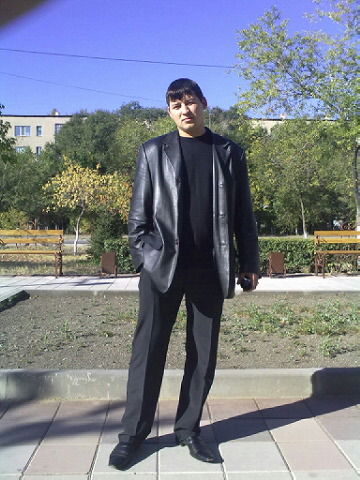 Макс Иванов