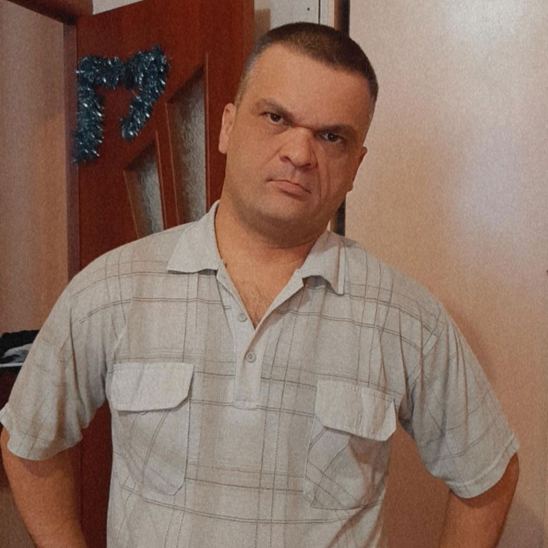 Александр Хохлов