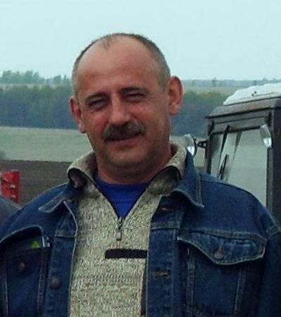 Александр Черников