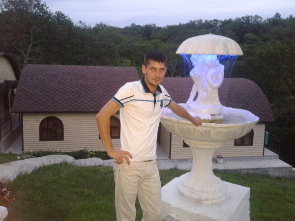 Иван Иванов