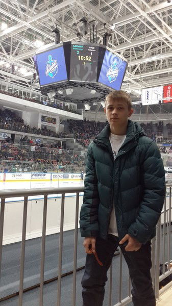 Юрий Голланд