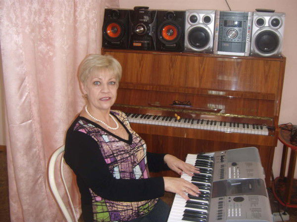 Вера Шестопалова